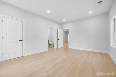 20 Milton Avenue Edison NJ 08820