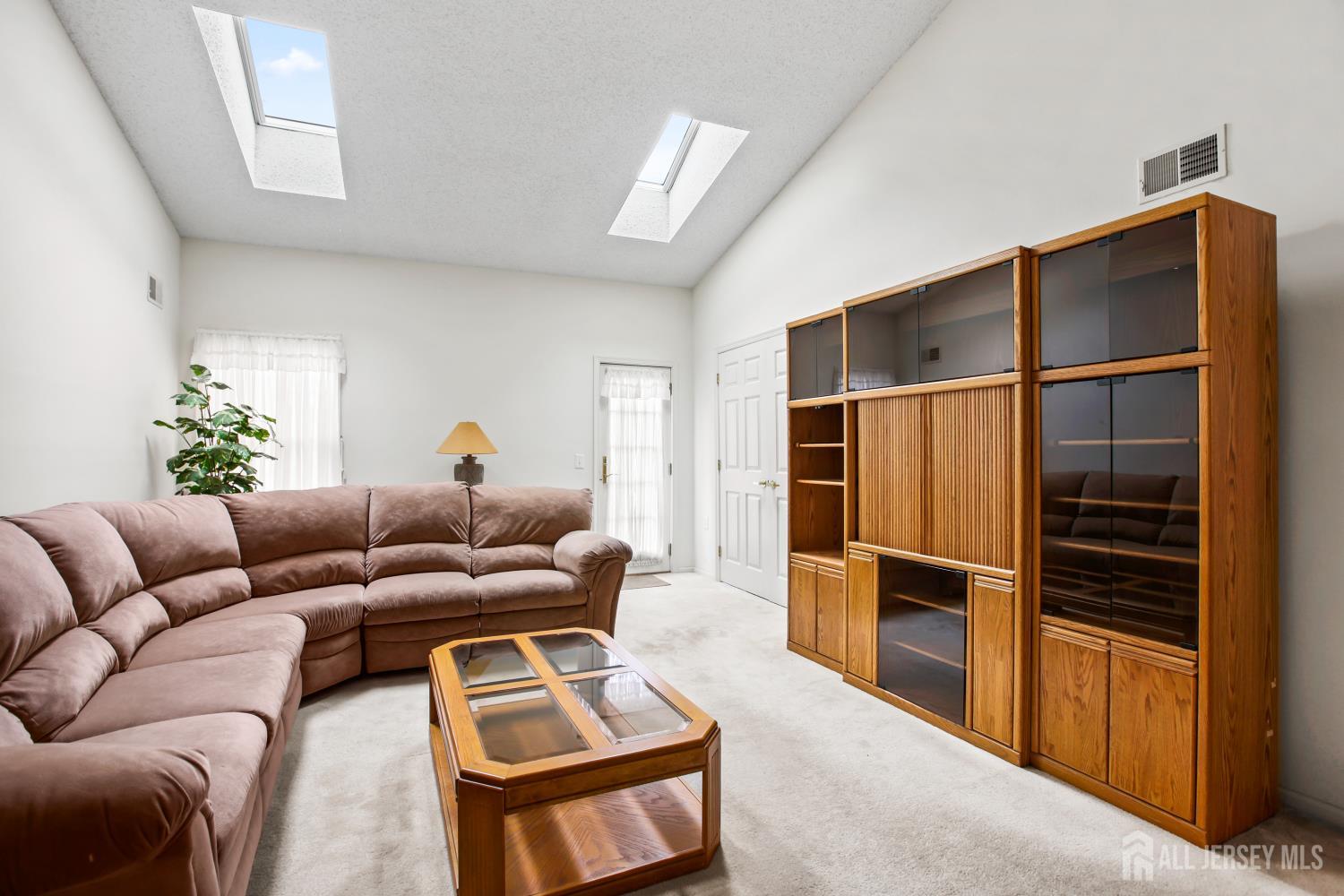 115 Leeds Lane Monroe NJ 08831