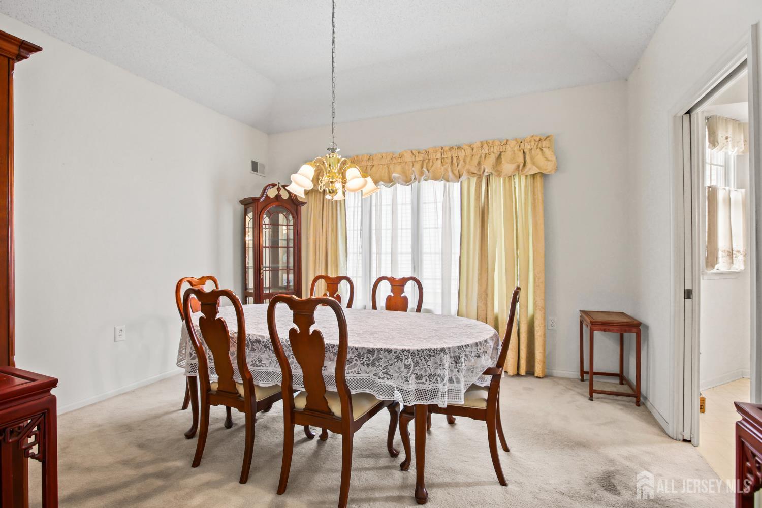 115 Leeds Lane Monroe NJ 08831