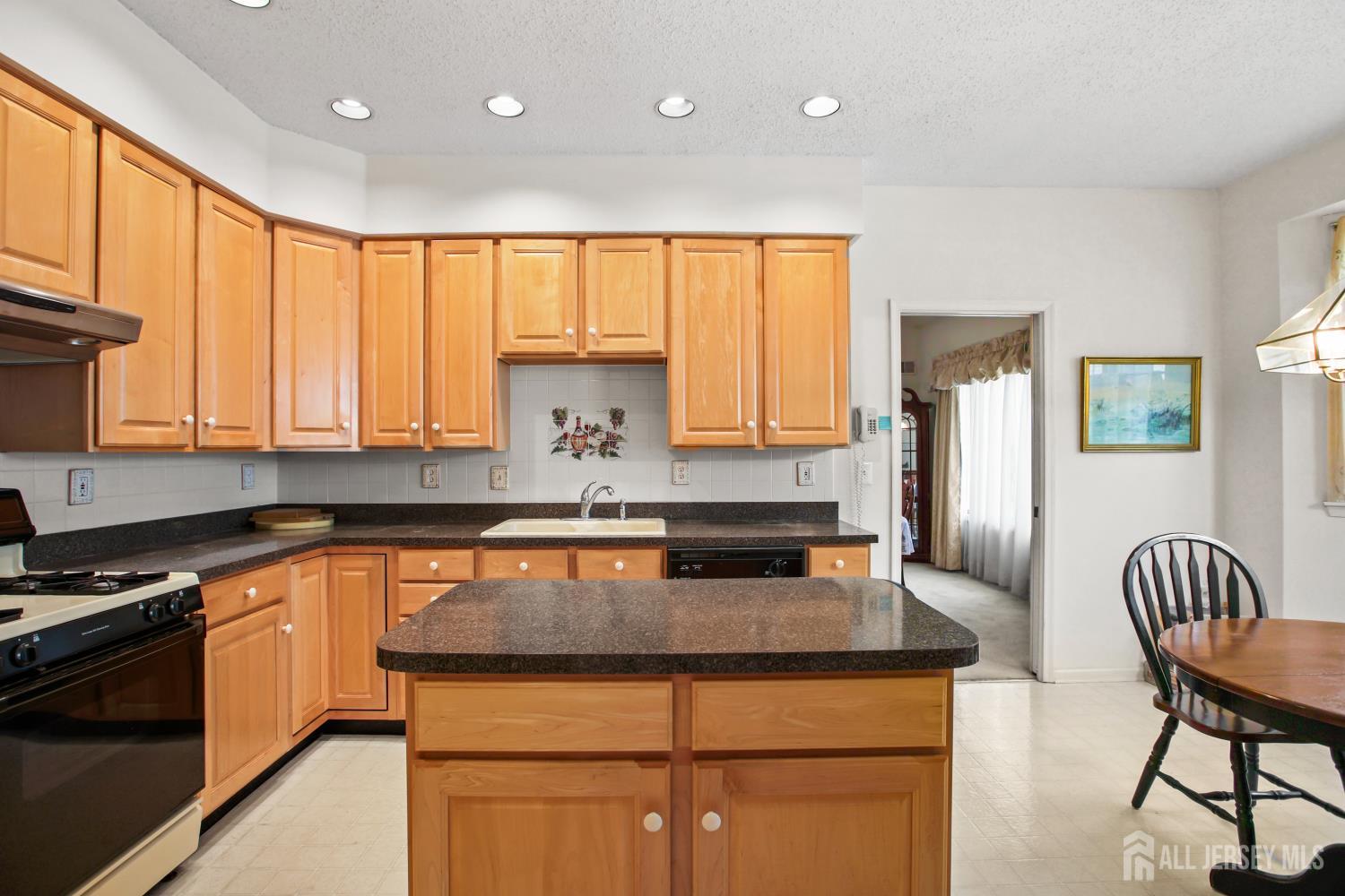 115 Leeds Lane Monroe NJ 08831