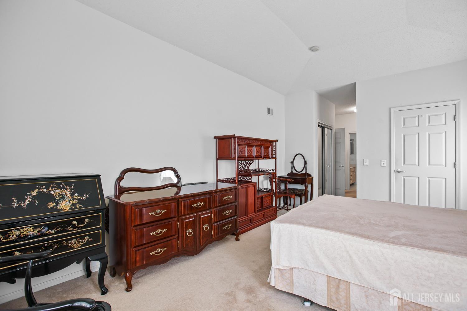115 Leeds Lane Monroe NJ 08831