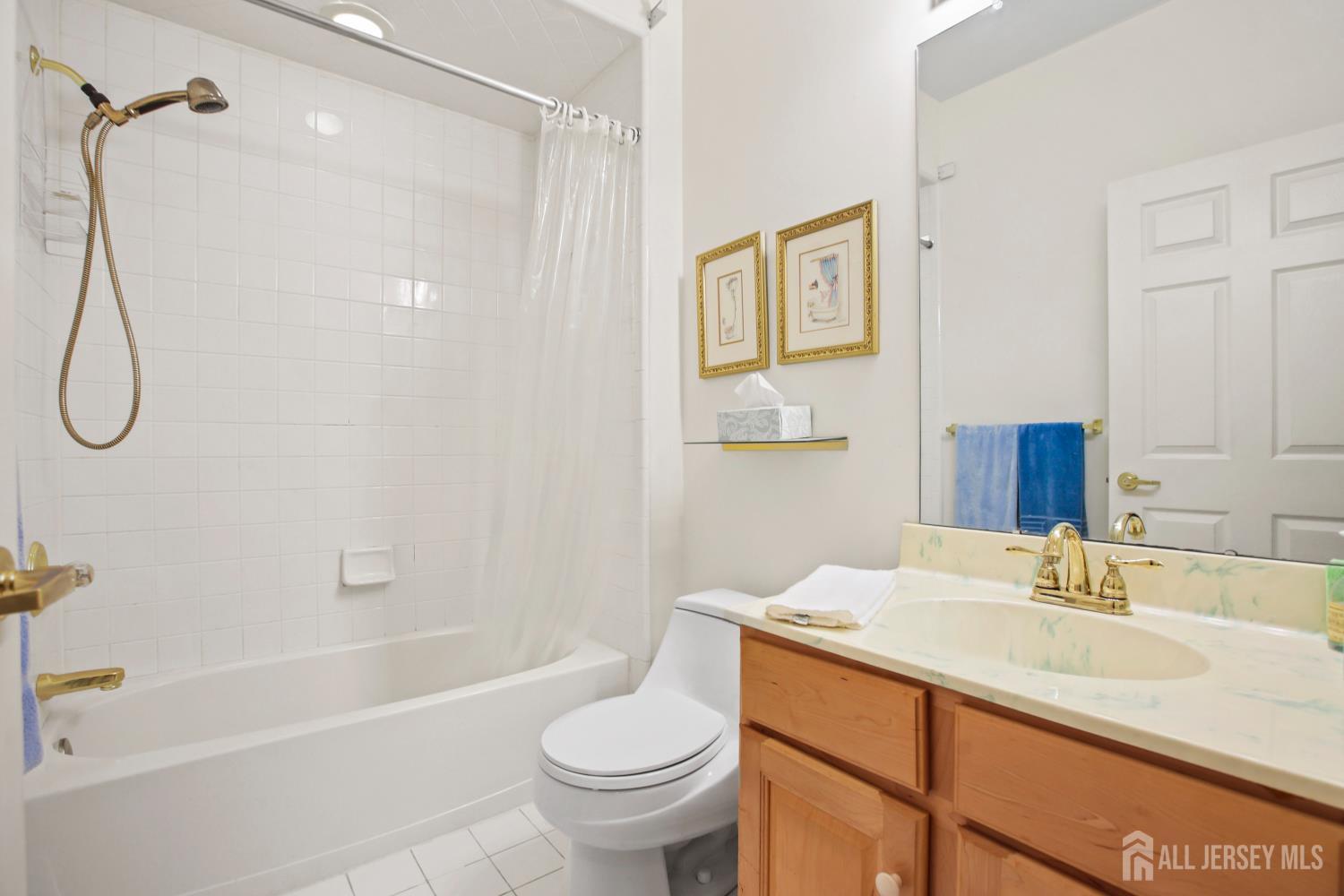 115 Leeds Lane Monroe NJ 08831