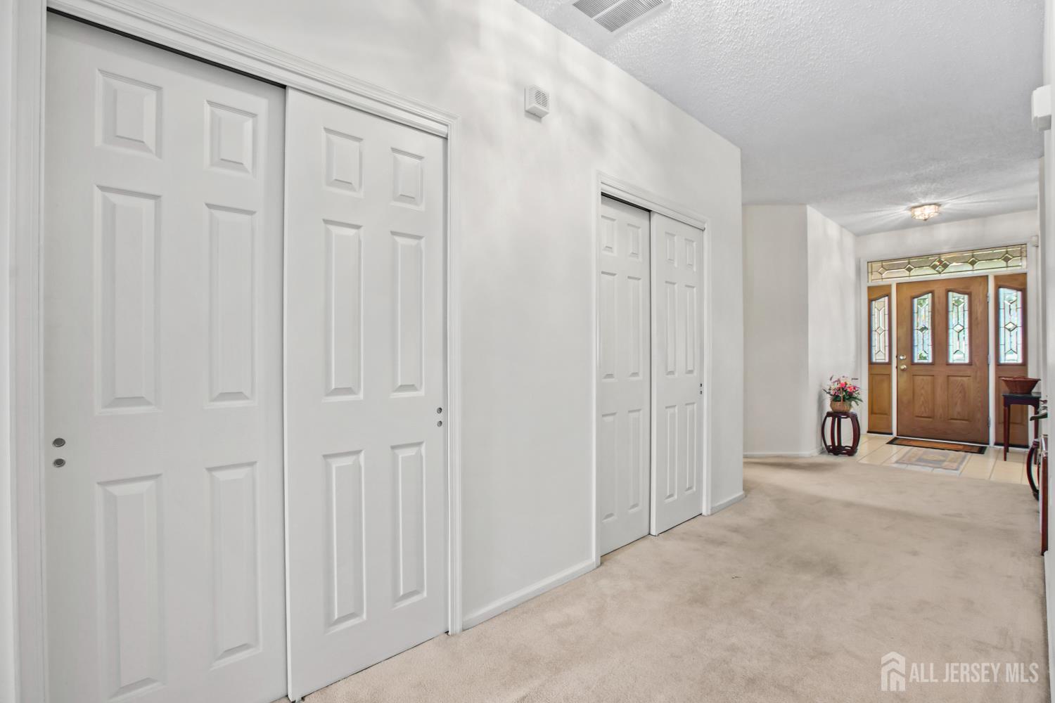 115 Leeds Lane Monroe NJ 08831