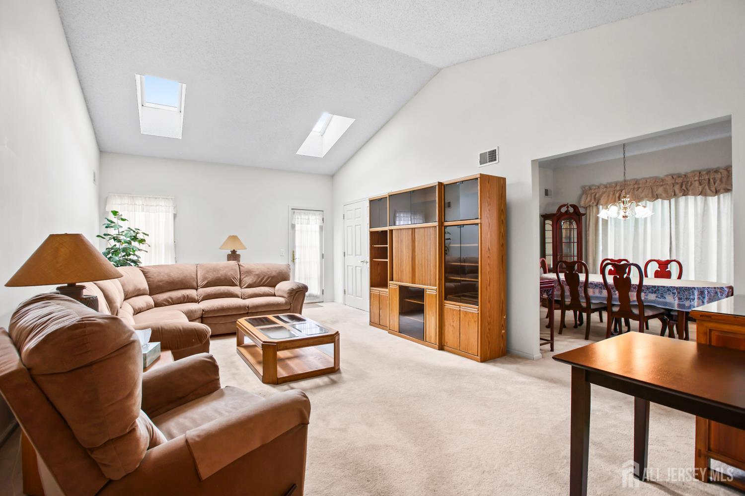 115 Leeds Lane Monroe NJ 08831