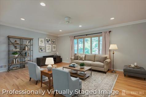 4 Augusta Court Edison NJ 08820
