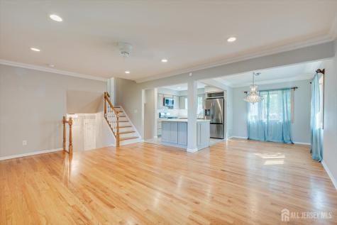 4 Augusta Court Edison NJ 08820