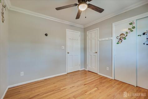 4 Augusta Court Edison NJ 08820
