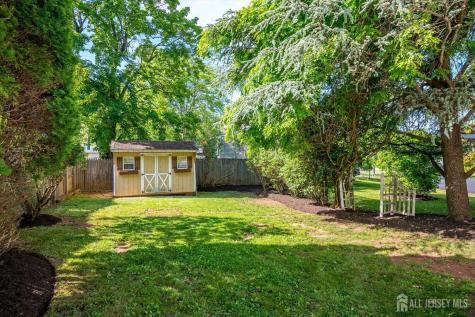 4 Augusta Court Edison NJ 08820
