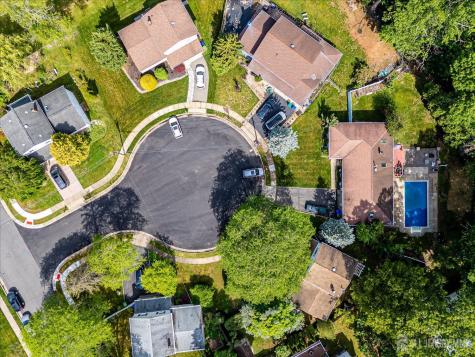 4 Augusta Court Edison NJ 08820