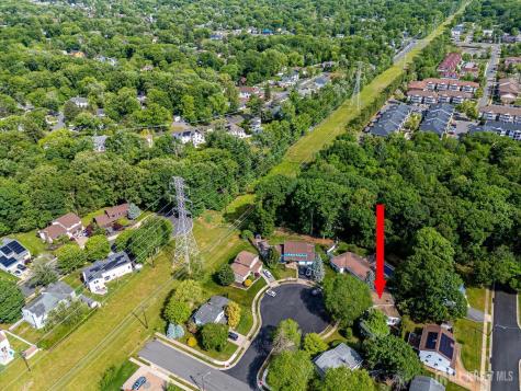 4 Augusta Court Edison NJ 08820