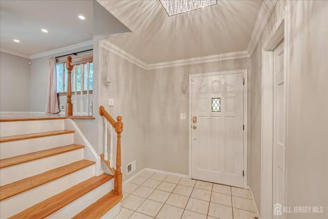4 Augusta Court Edison NJ 08820