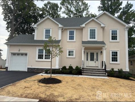 208 E James Place E Iselin NJ 07095