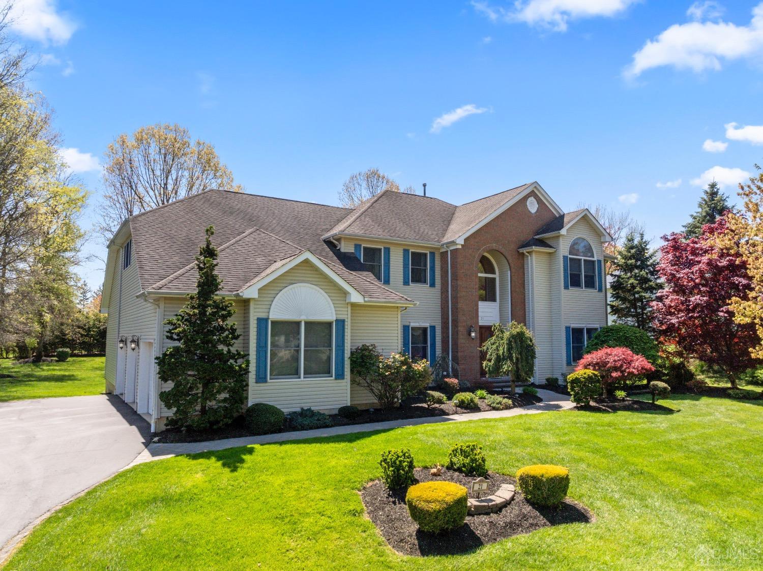 21 Buckingham Drive East Brunswick NJ 08816