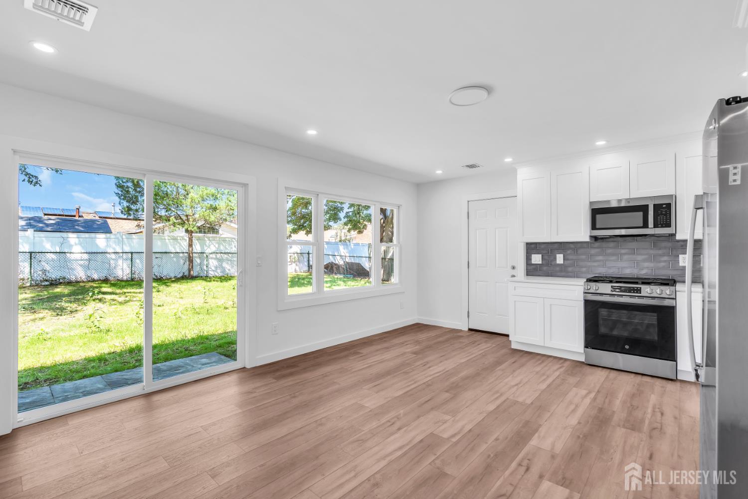 19 Inwood Avenue Monroe NJ 08831