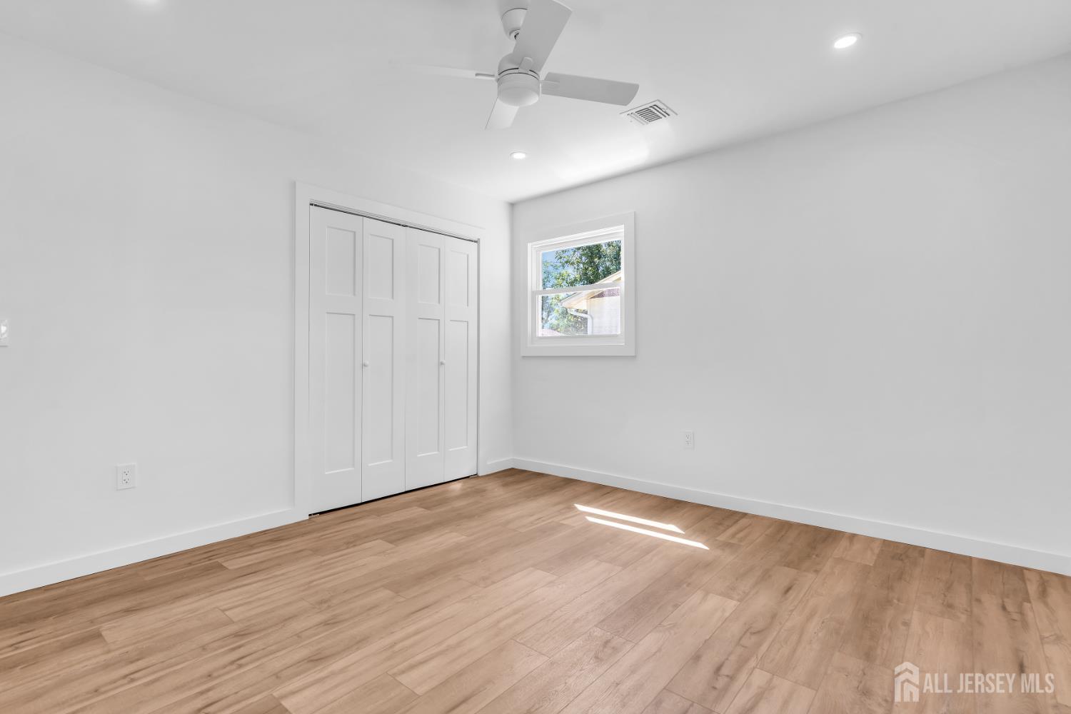 19 Inwood Avenue Monroe NJ 08831