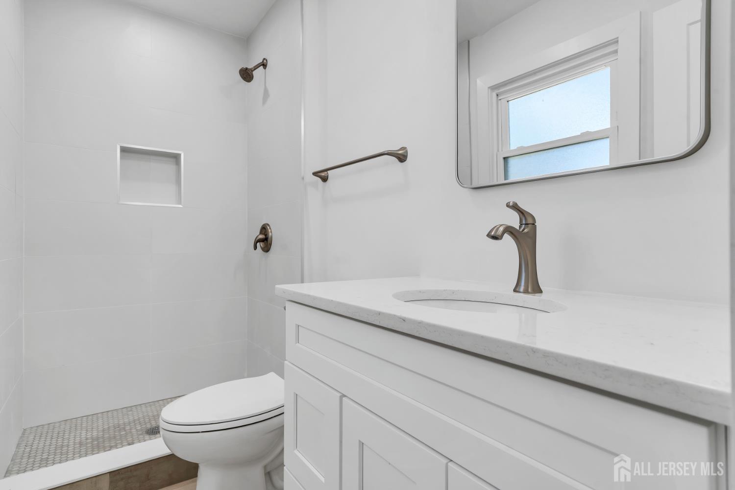 19 Inwood Avenue Monroe NJ 08831