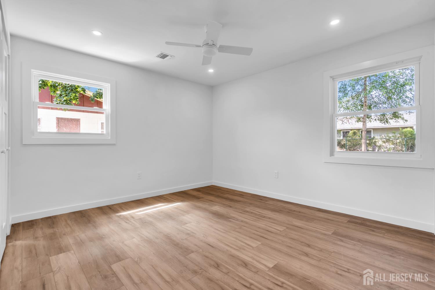 19 Inwood Avenue Monroe NJ 08831