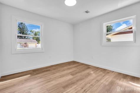 19 Inwood Avenue Monroe NJ 08831