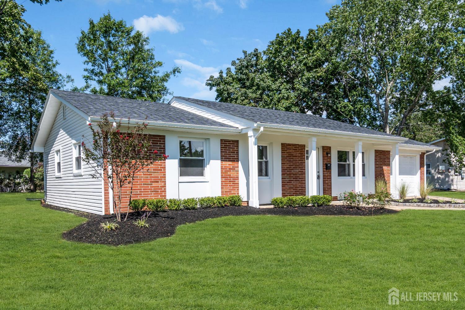 19 Inwood Avenue Monroe NJ 08831