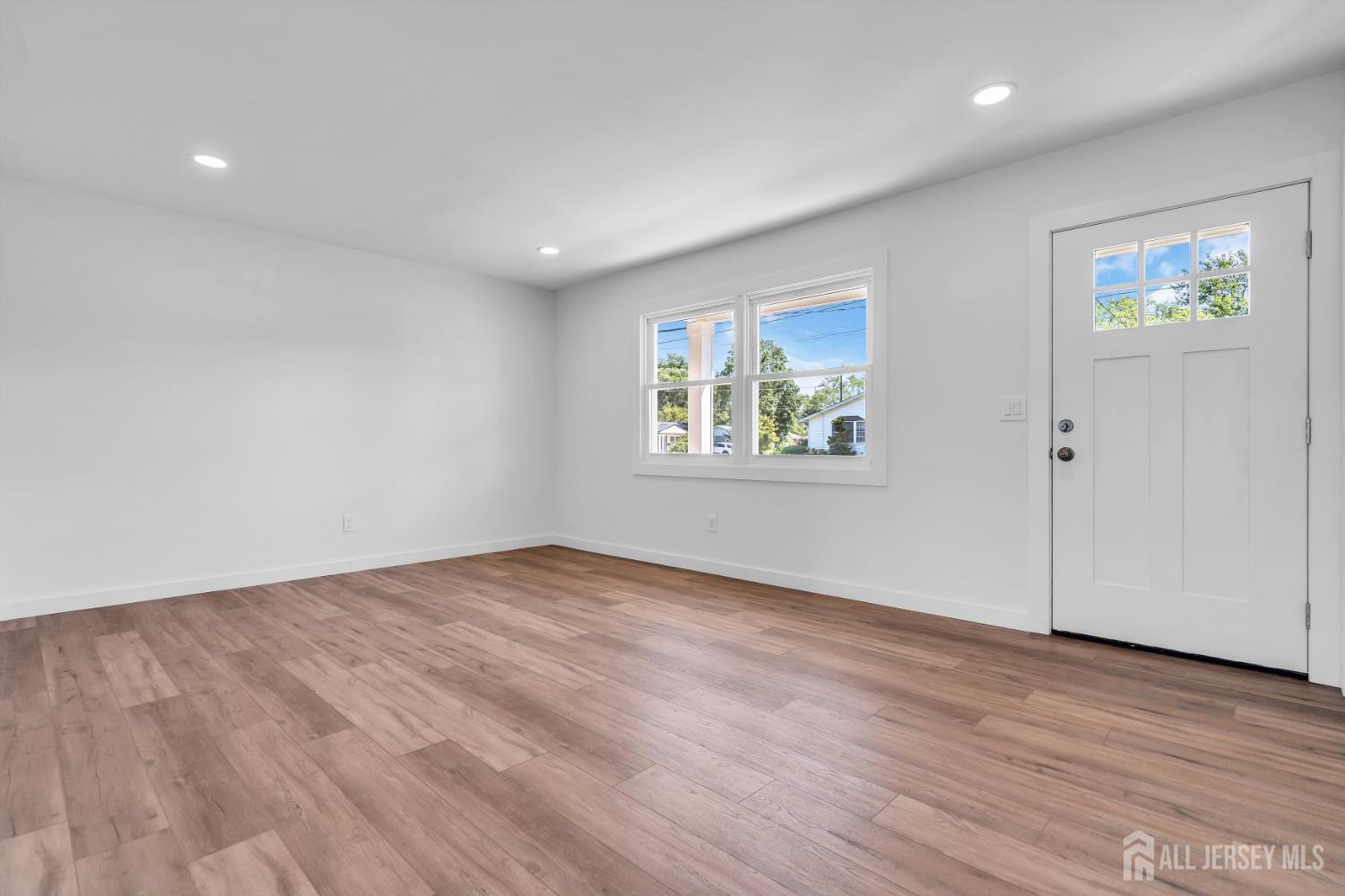 19 Inwood Avenue Monroe NJ 08831