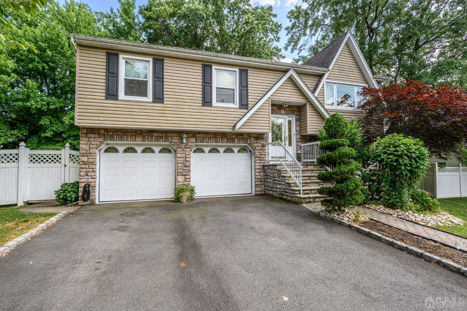 263 Alden Avenue Edison NJ 08820