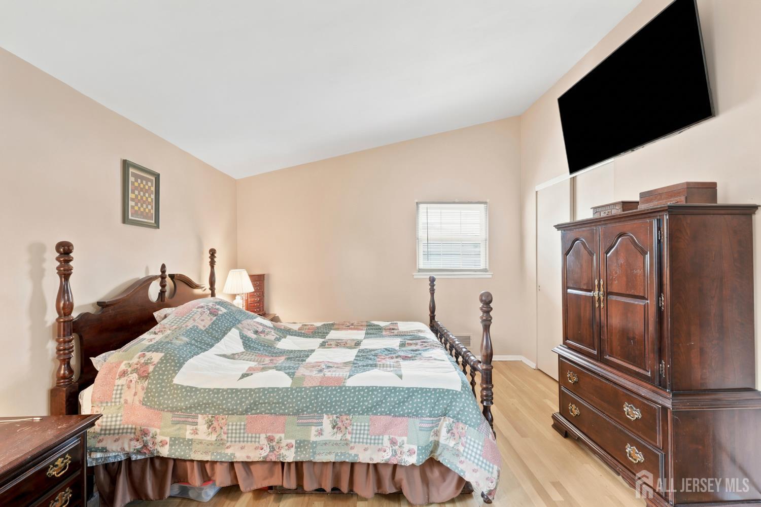 62 York Street Old Bridge NJ 08857