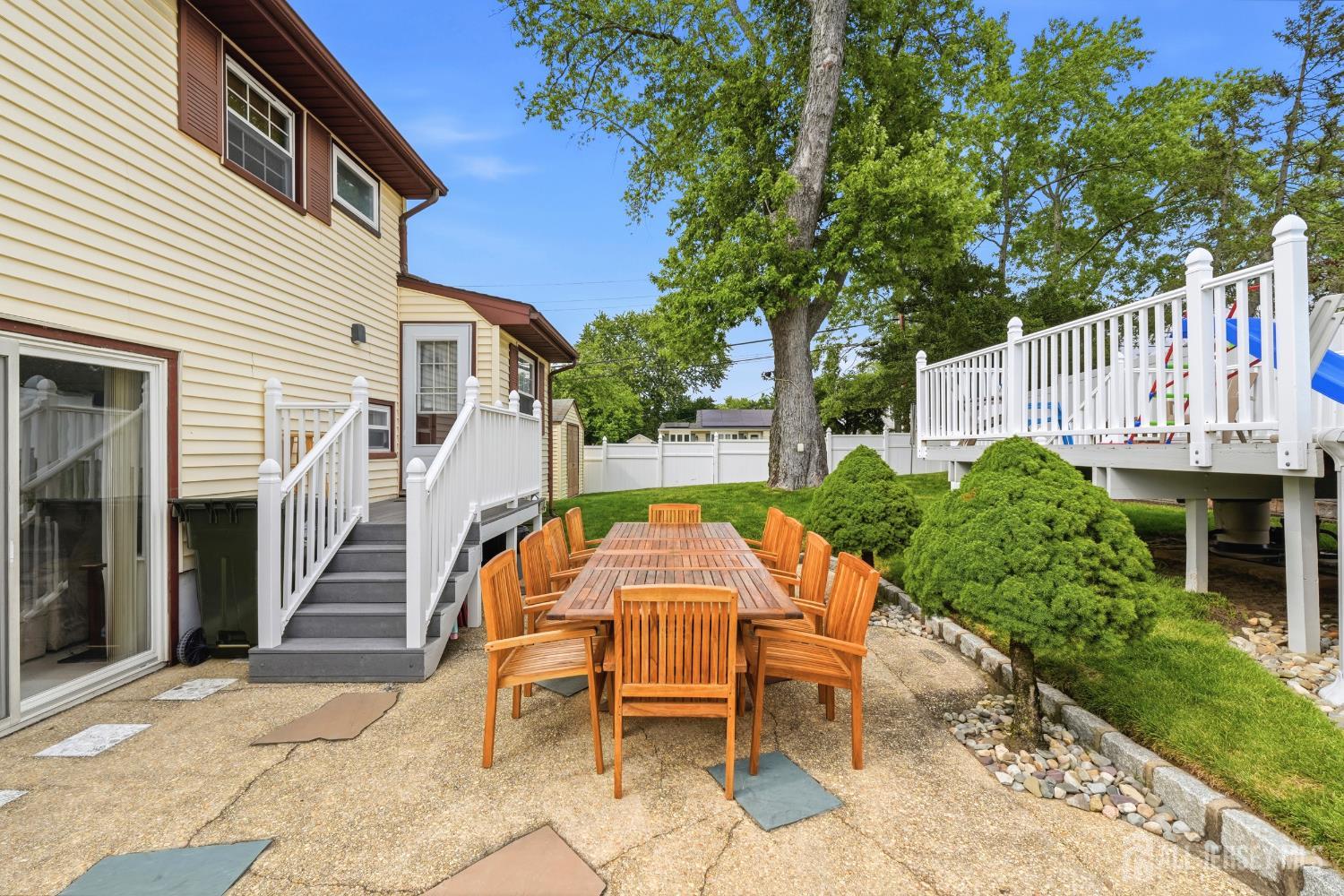 62 York Street Old Bridge NJ 08857