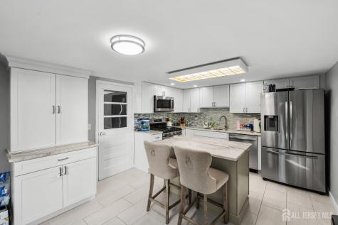 42 John Street Helmetta NJ 08828