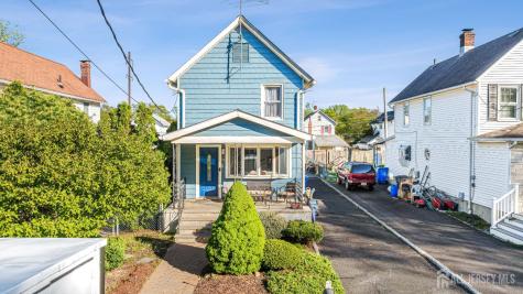 42 John Street Helmetta NJ 08828