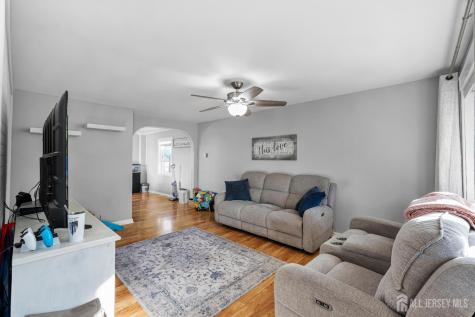42 John Street Helmetta NJ 08828