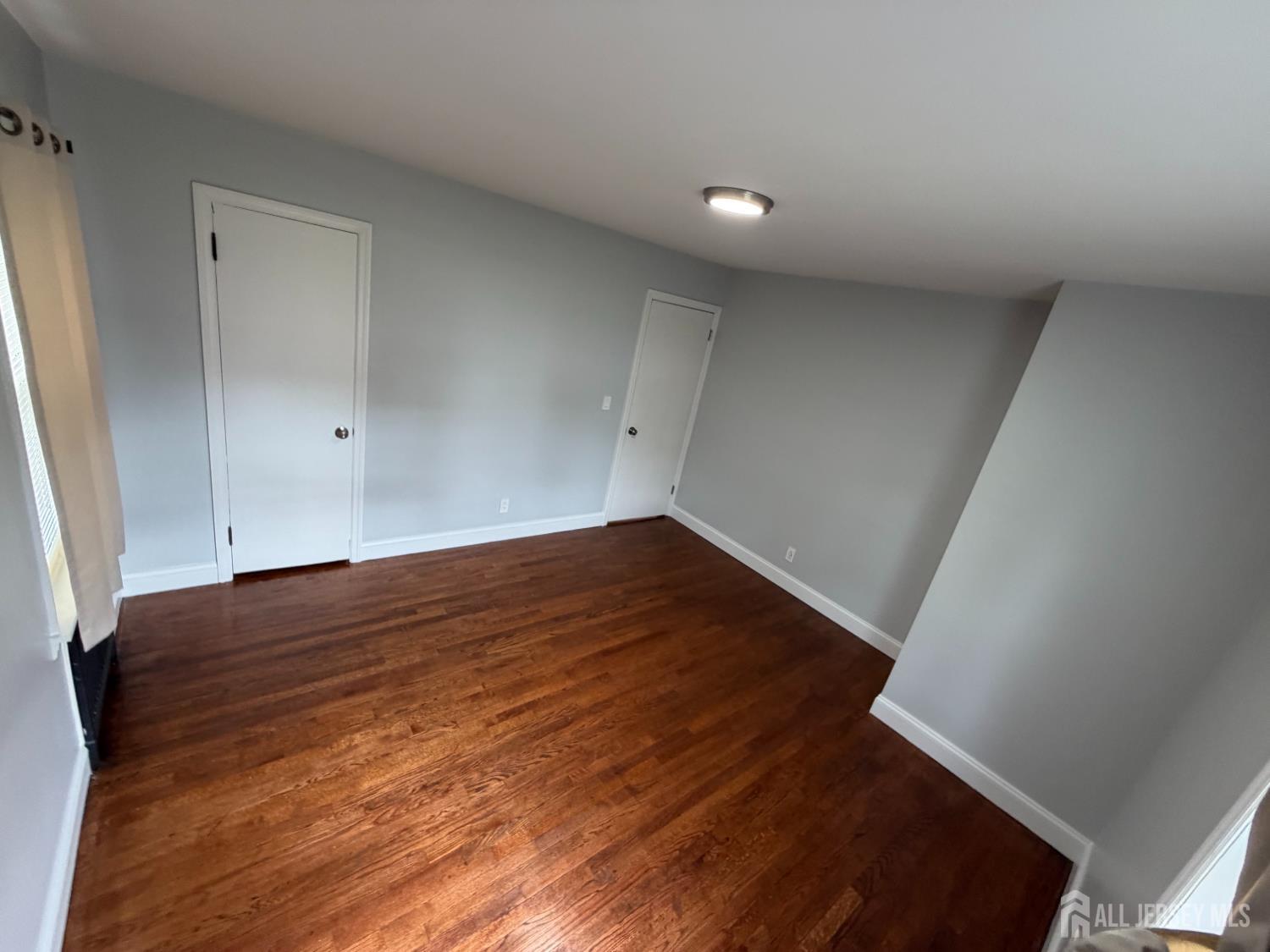 225 225 Harris Avenue Middlesex NJ 08846