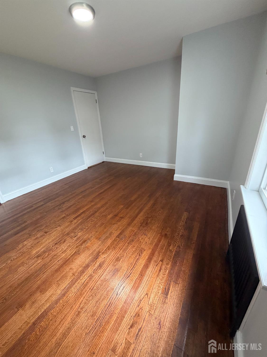 225 225 Harris Avenue Middlesex NJ 08846