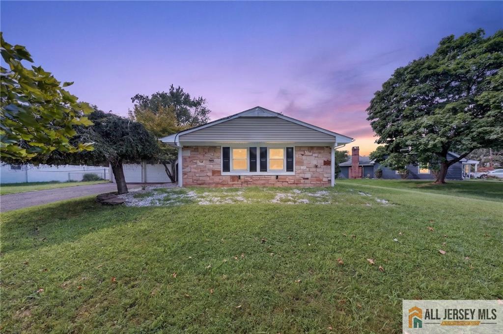 32 Lebed Drive Franklin NJ 08873