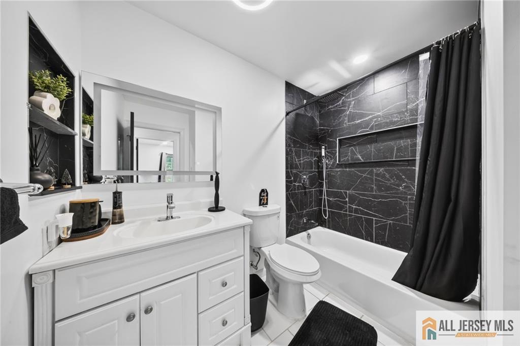 32 Lebed Drive Franklin NJ 08873