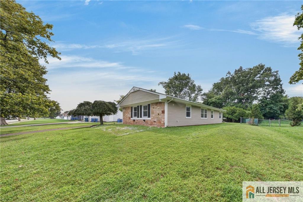 32 Lebed Drive Franklin NJ 08873