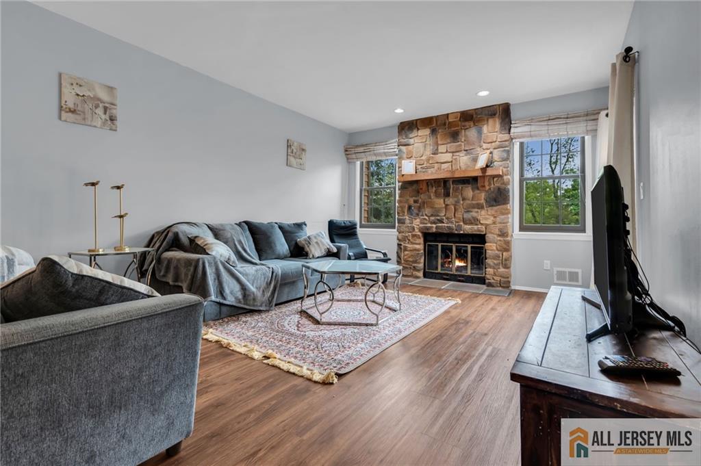 27 Manor Drive Hillsborough NJ 08844