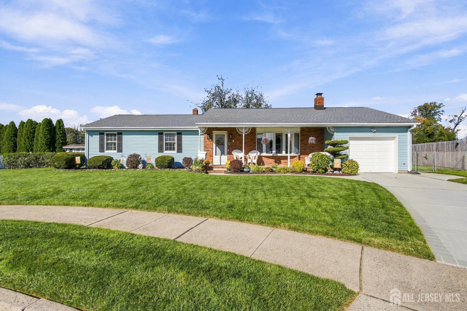 5 Seaman Court Sayreville NJ 08879