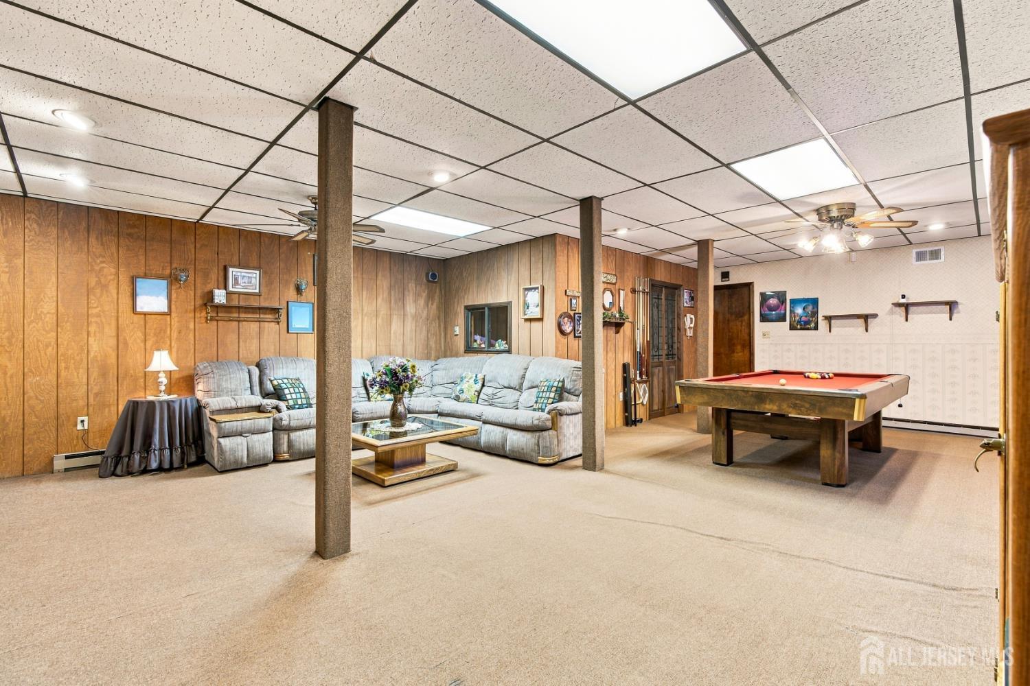 5 Seaman Court Sayreville NJ 08879
