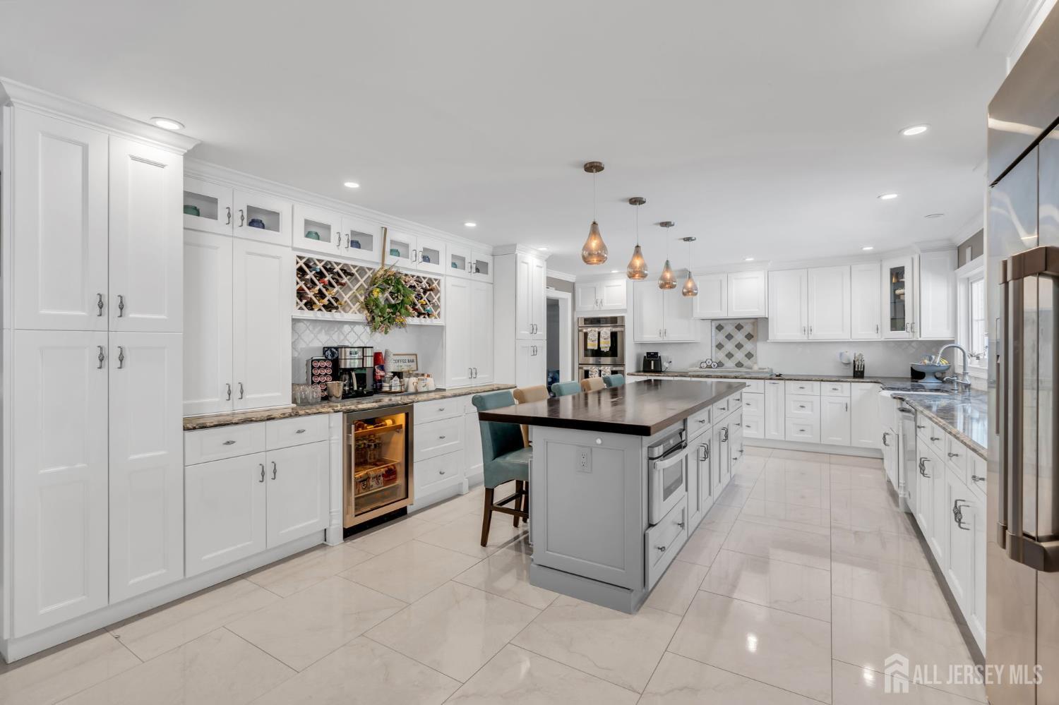 559 Colonia Boulevard Colonia NJ 07067