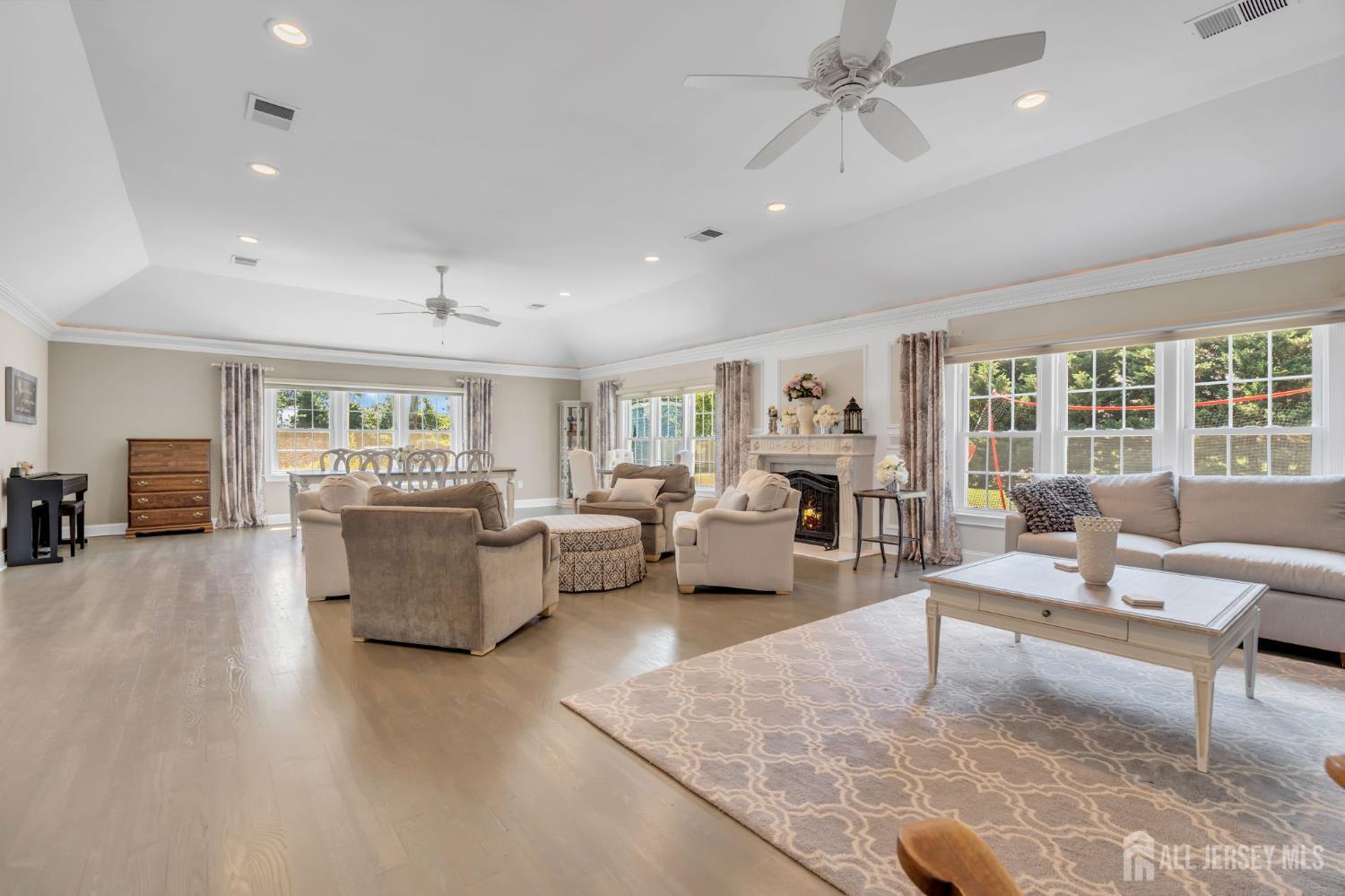 559 Colonia Boulevard Colonia NJ 07067