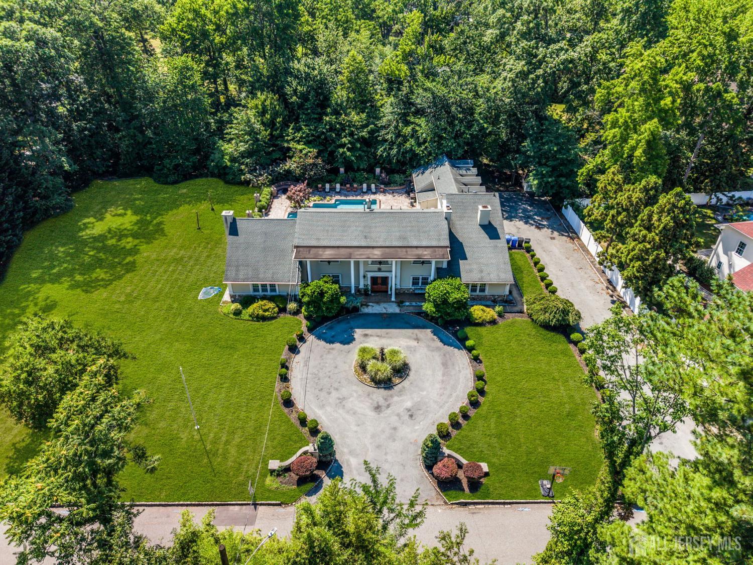 559 Colonia Boulevard Colonia NJ 07067