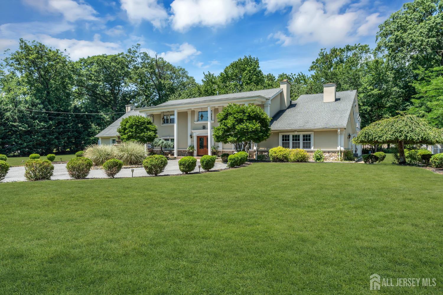 559 Colonia Boulevard Colonia NJ 07067