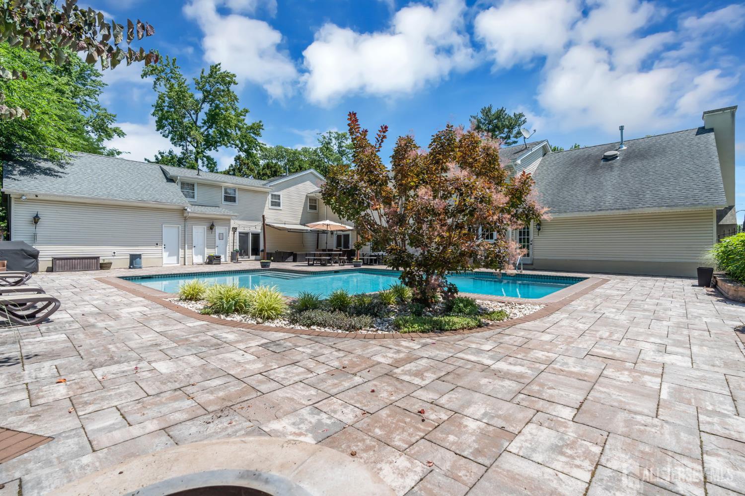 559 Colonia Boulevard Colonia NJ 07067
