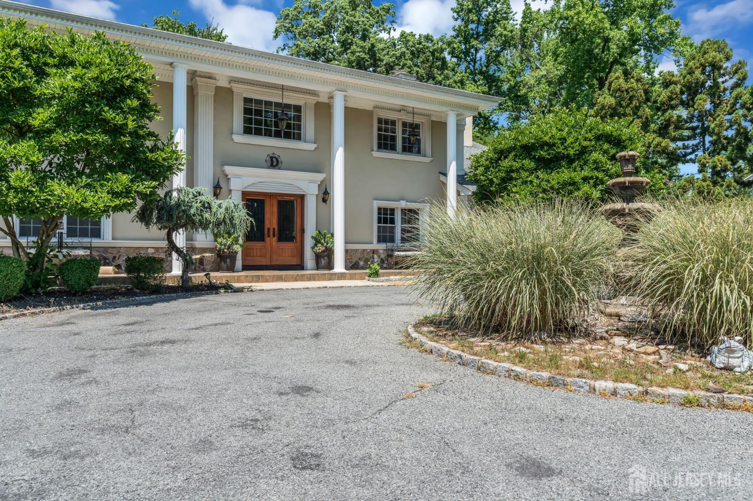 559 Colonia Boulevard Colonia NJ 07067