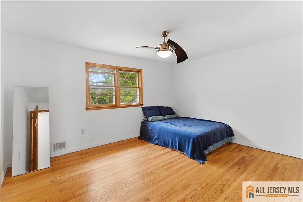 178 Jeff Street Edison NJ 08837