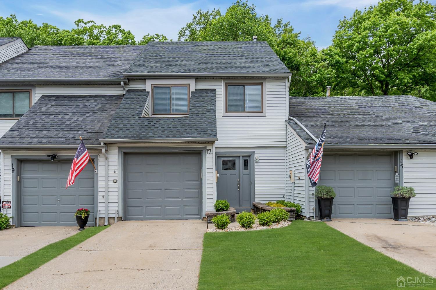 17 Lexington Circle Old Bridge NJ 07747