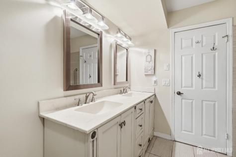 1-C Cambridge Drive Monroe NJ 08831