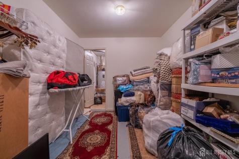 56 Lakehurst Way Monroe NJ 08831