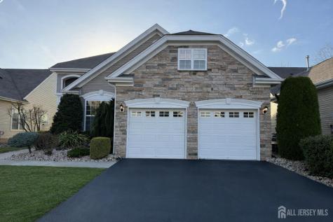 56 Lakehurst Way Monroe NJ 08831
