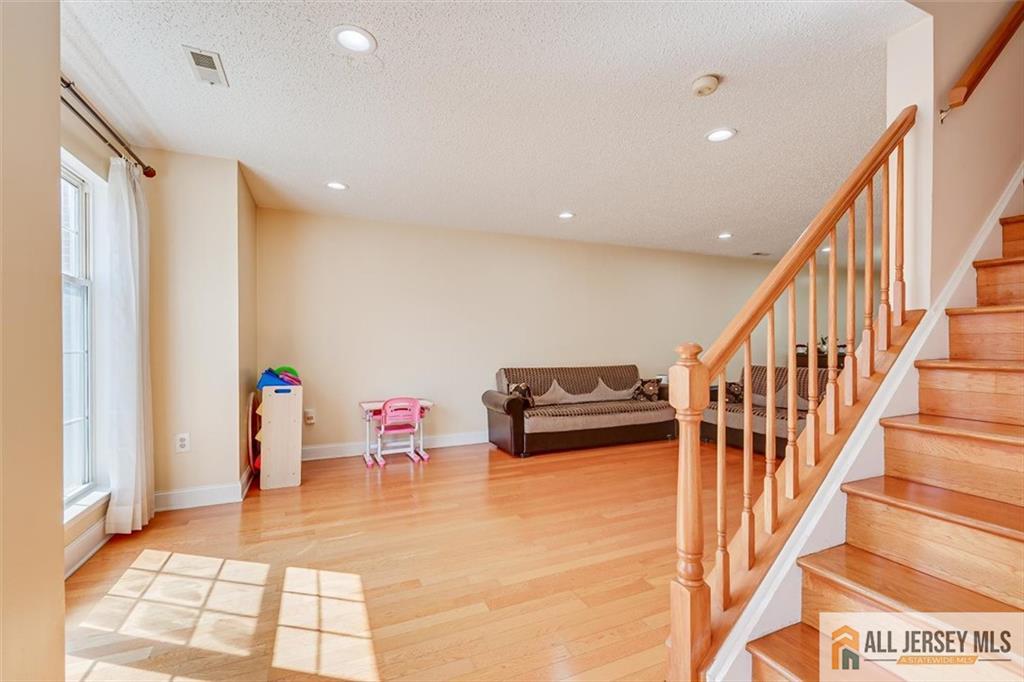1 Rachel Court South Brunswick NJ 08824
